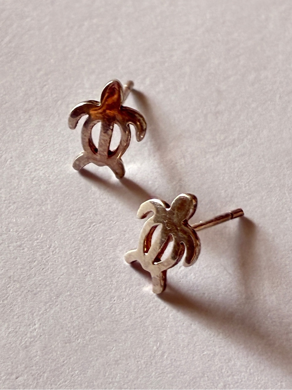 Silver Turtle Stud Earring - Classic Jewelry Accent